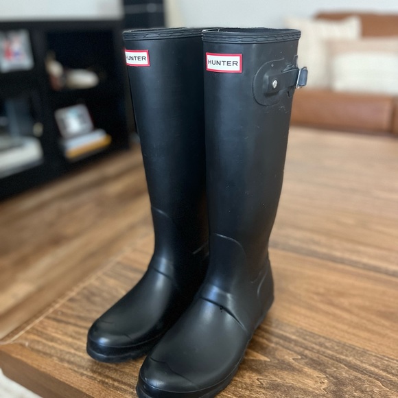Black Hunter Boots | Women’s US 10 - Picture 2 of 2